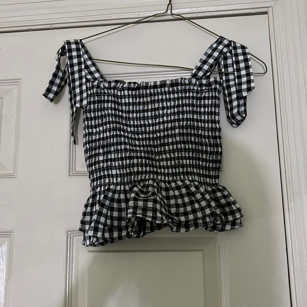 super cute ribbed shirt from shein never worn